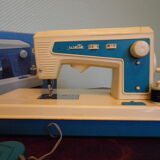 Manual sewing machine - Children's toy - Original box - Ma Cousette, France