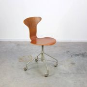 1st edition 'Mosquito' swivel desk chair by Arne Jacobsen for Fritz Hansen, 1955