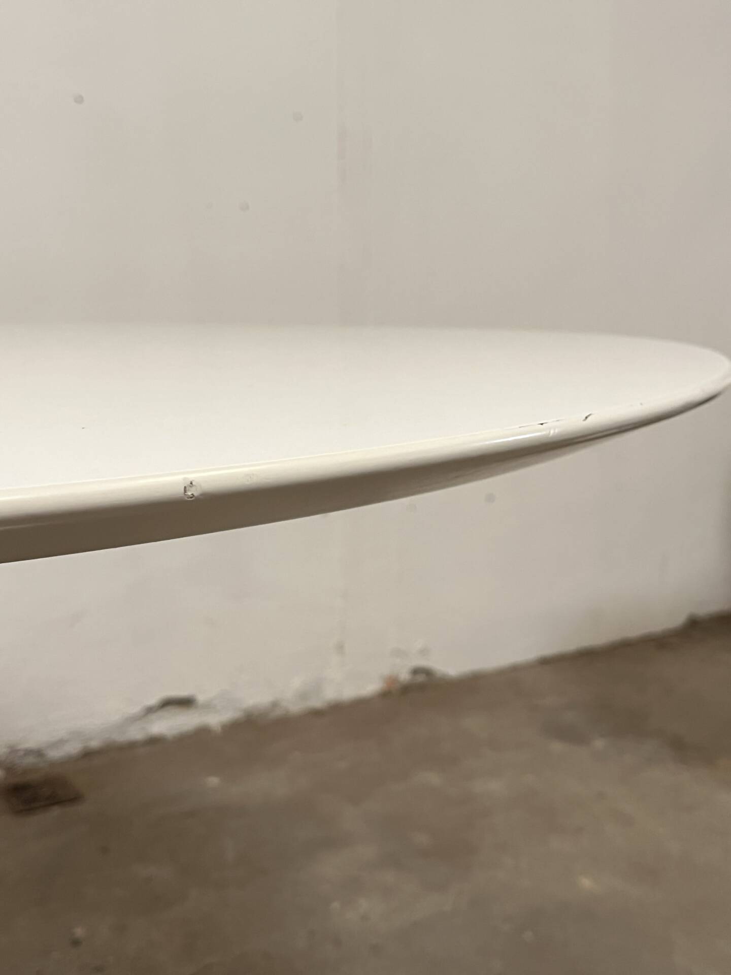 Table Tulip Eero Saarinen pour Knoll