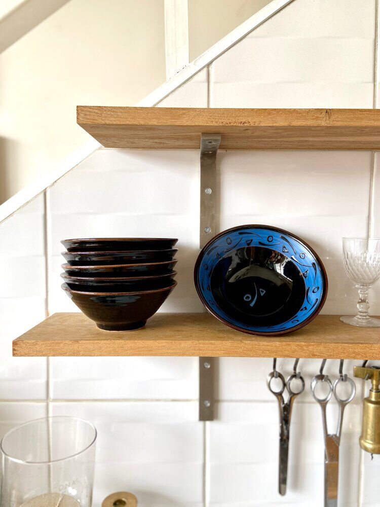 6 enamelled ceramic bowls