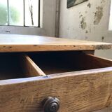 Turned legs farm table