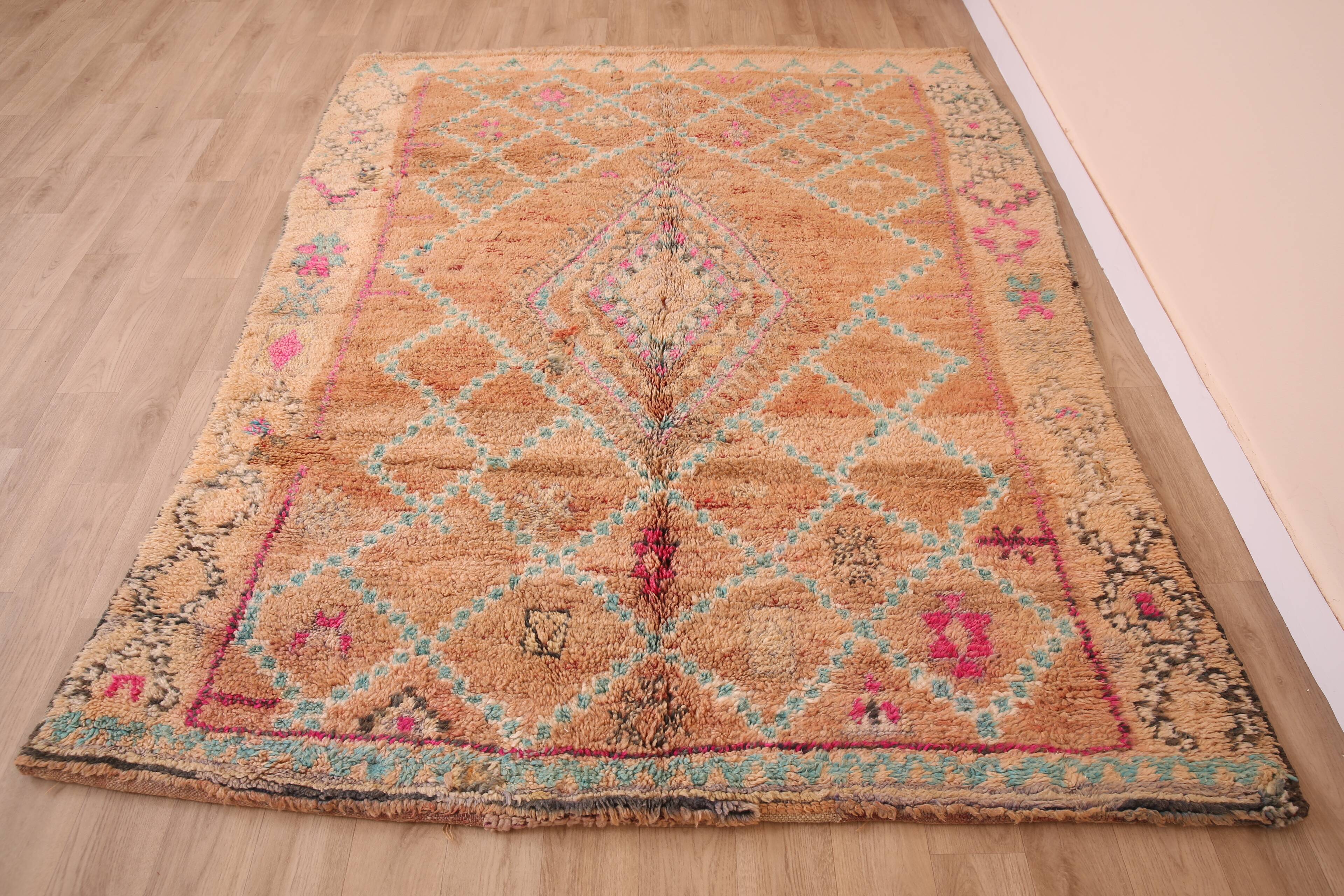 Peach Vintage Moroccan Rug 170 x 230 cm, Berber Wool Rug, Handmade Boho Rug