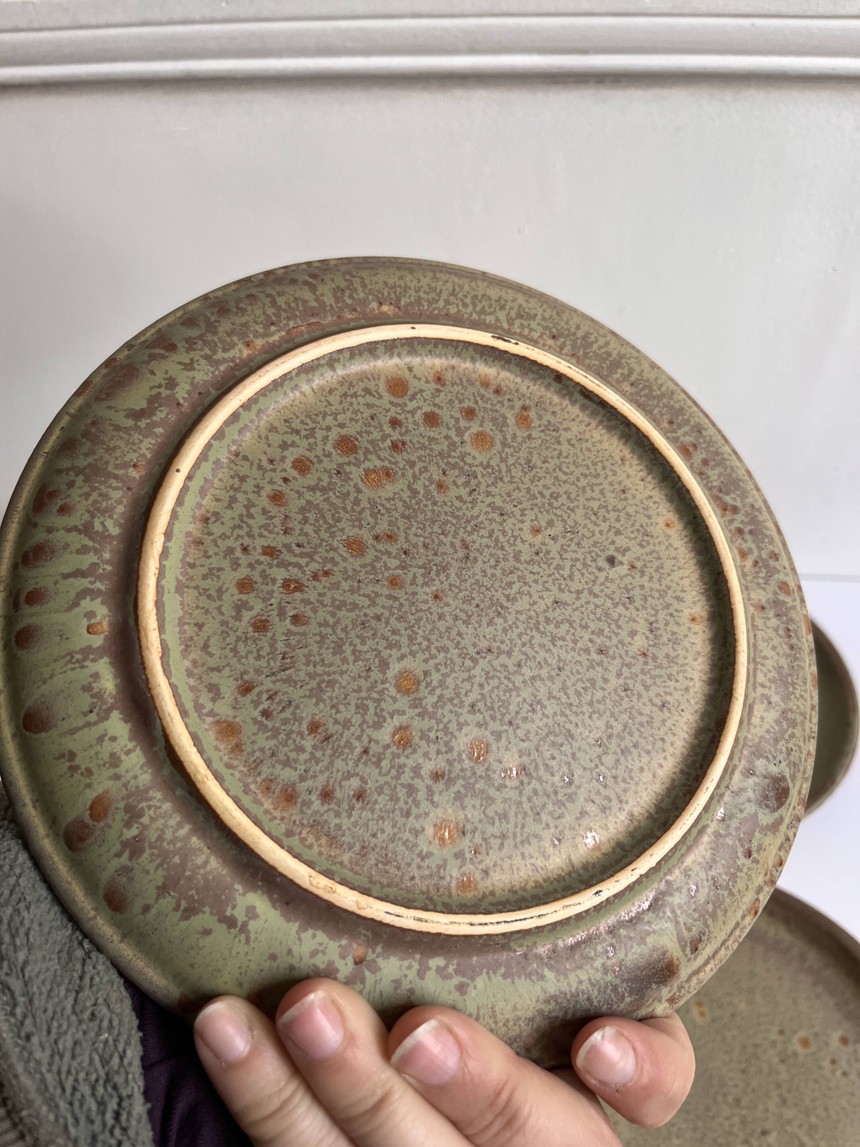 Stoneware dessert plate