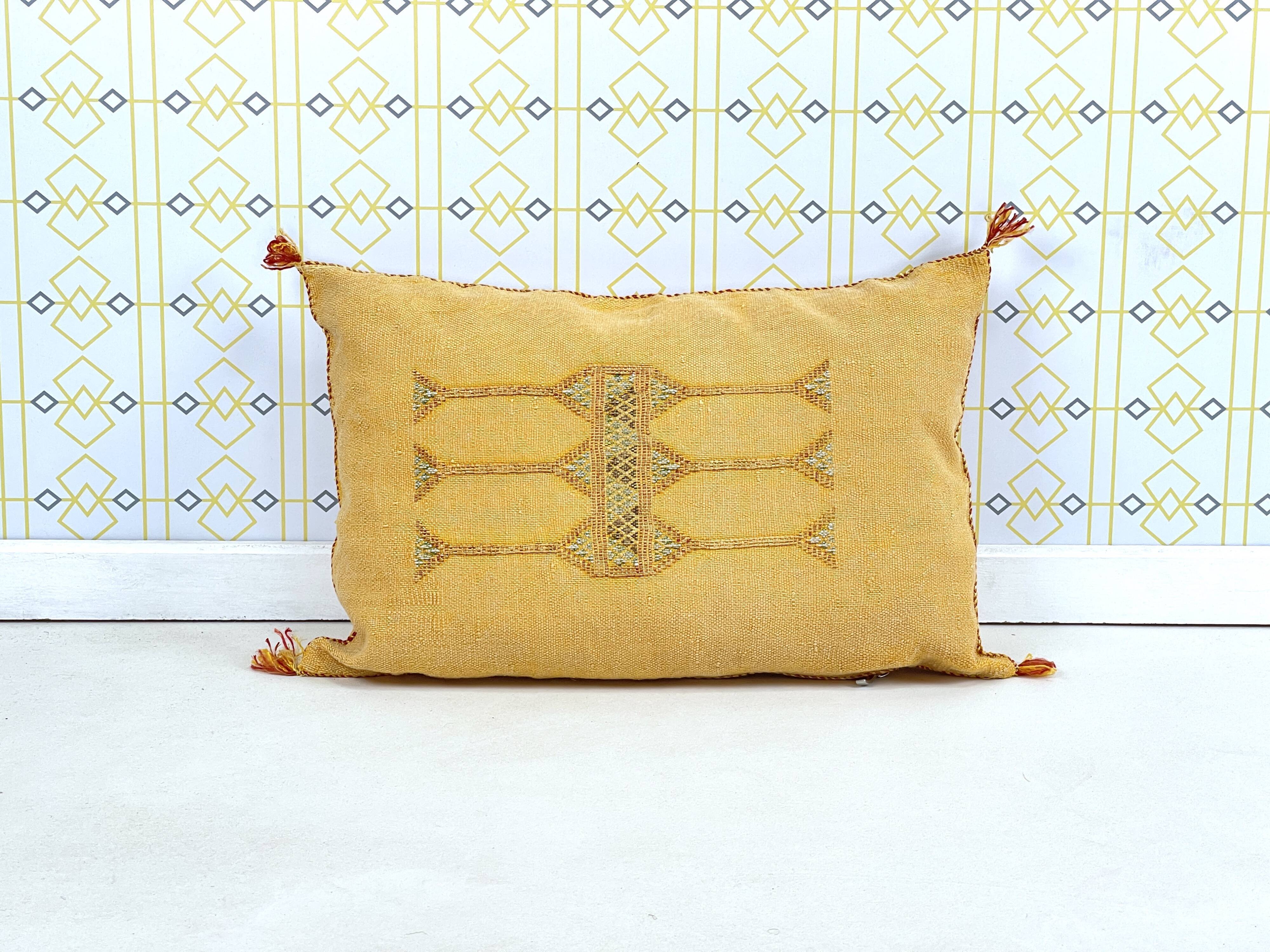 Luxury Moroccan style Sabra cushion