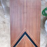 Coffee table compass foot