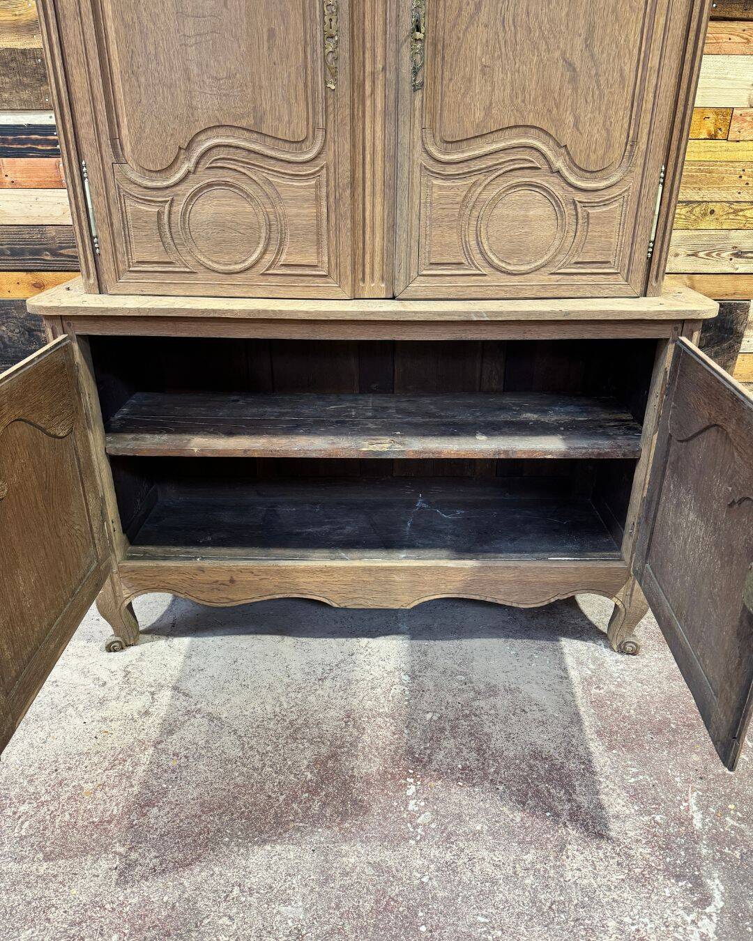 Antique sandblasted dresser