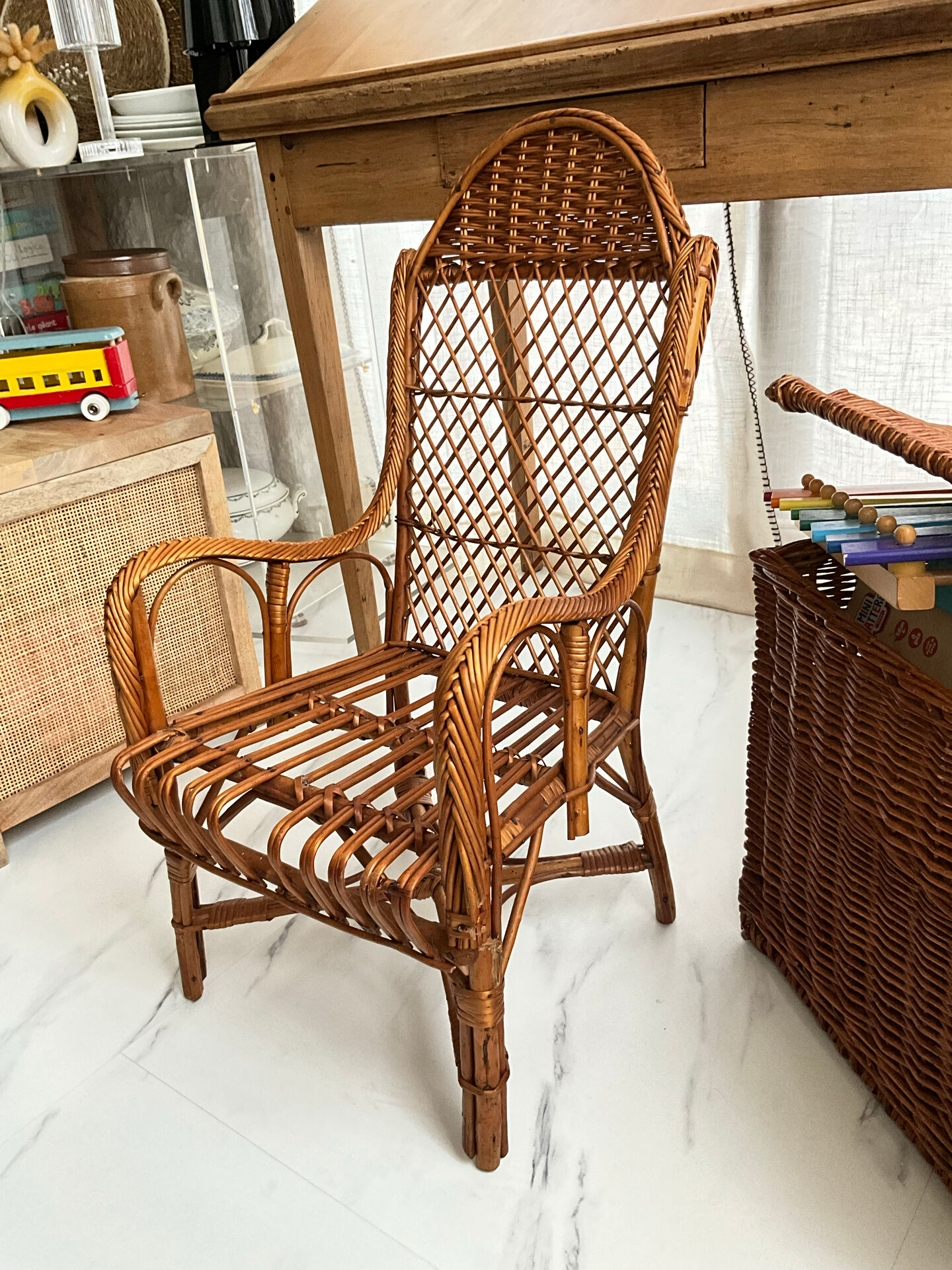 Fauteuil enfant rotin dossier haut