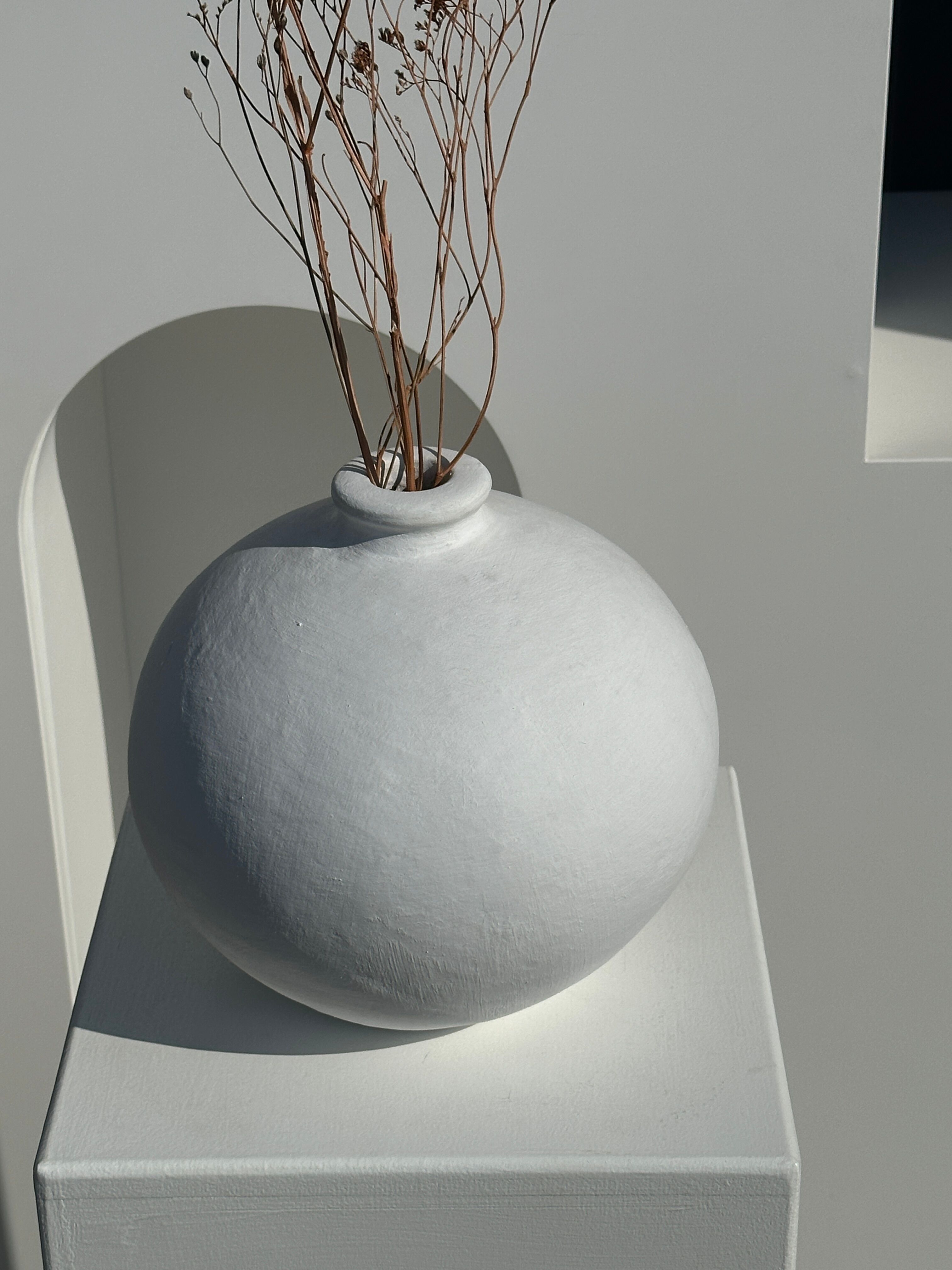 Handcrafted terracotta ball vase painted white H:24 D:26