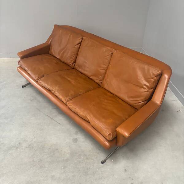 Cognac leather ESA lounge sofa, Denmark 1970s