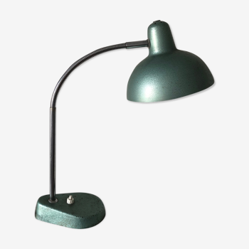 Lampe vintage 1950 de bureau Aluminor vert métal - 35 cm