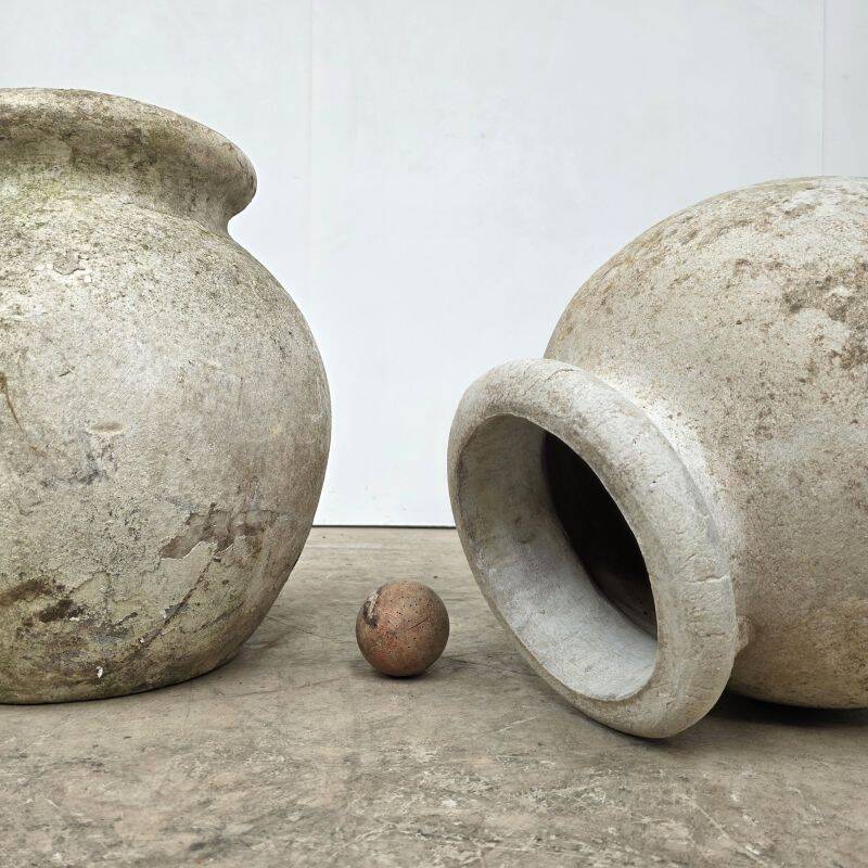 Beautiful pair of large garden pots by Willy Guhl.