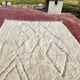 Beni Ouarain Berber rug in cream 300x200 cm – natural wool – handmade