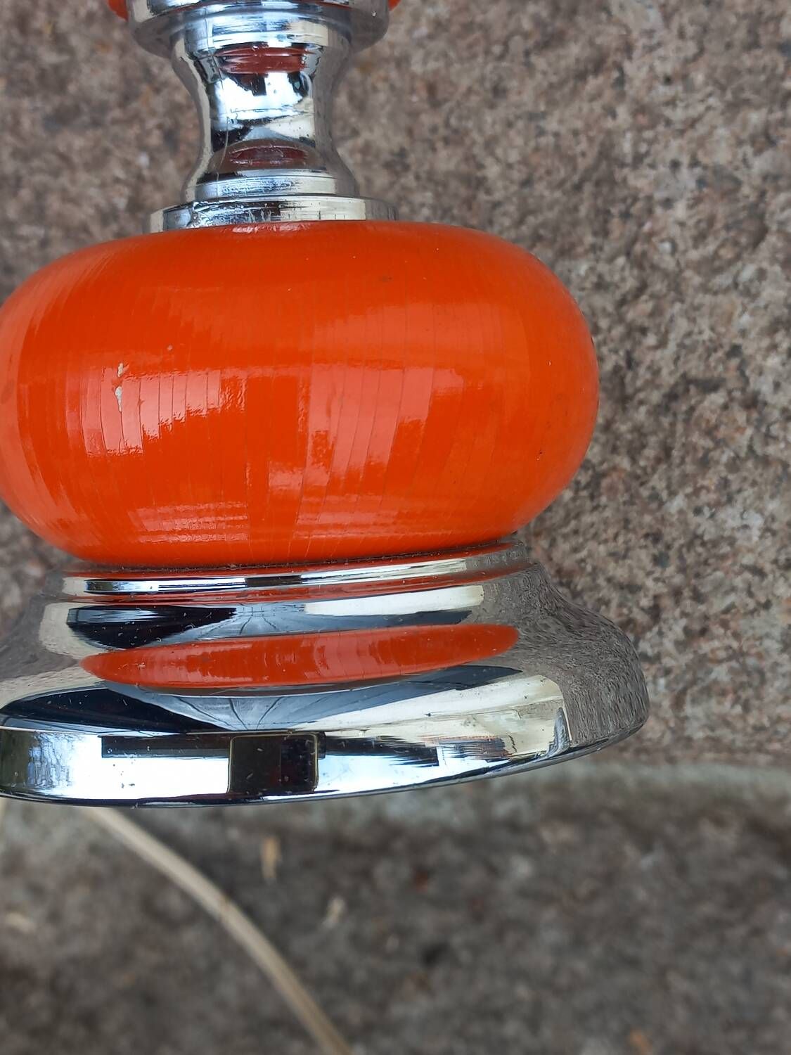 Designer lamp from the 70s in chrome metal and orange lacquered wood