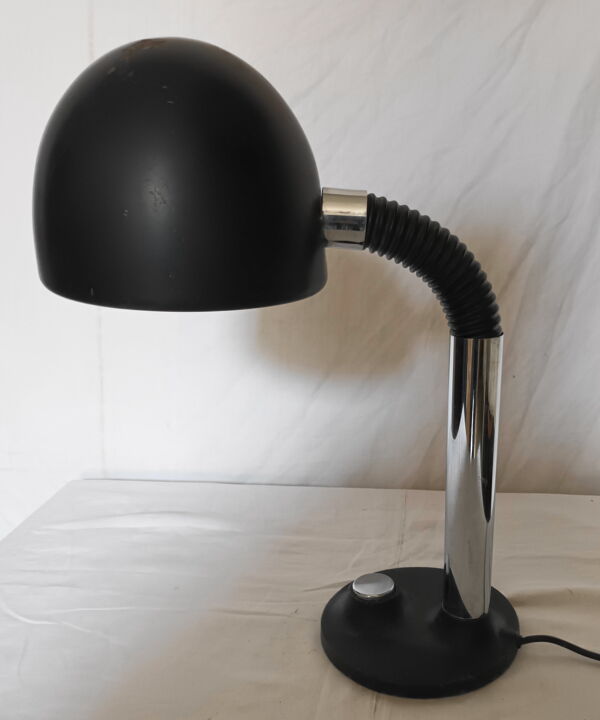 Lampe de bureau type Bauhaus de Egon Hillebrand,années 70