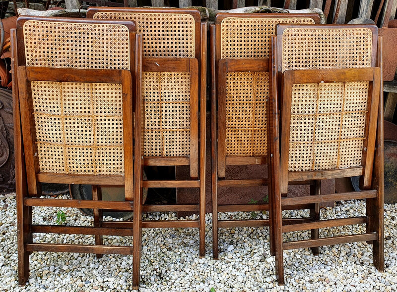 4 vintage wood and canning folding chairs