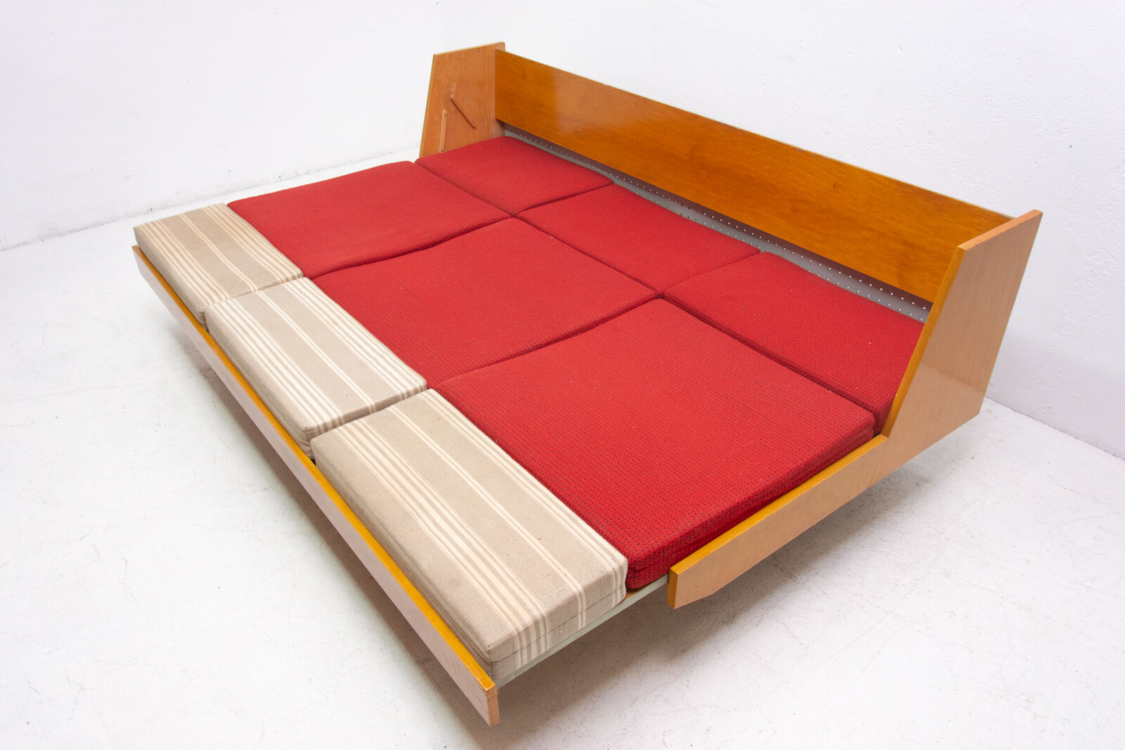 Canapé pliant du milieu du siècle, années 1960, Tchécoslovaquie