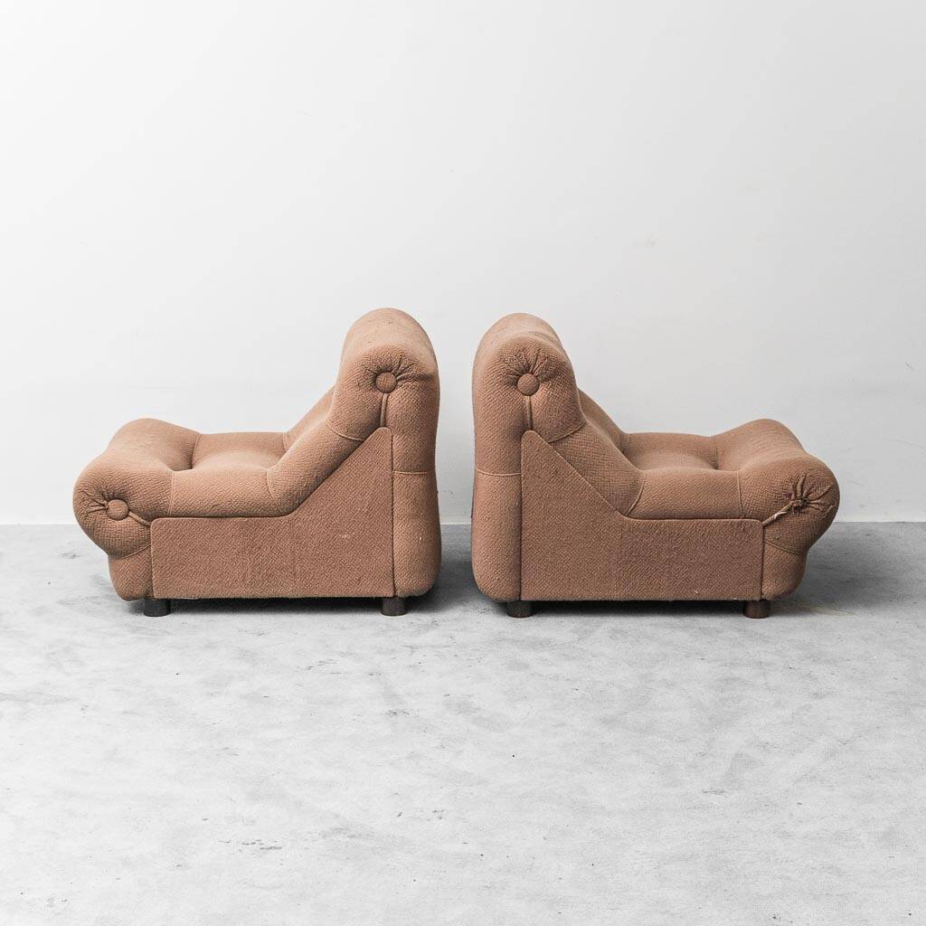 Paire de fauteuils Rezia par Emilio Guarnacci pour 1P, modernisme vintage des années 1970.