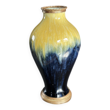 Vase Art Déco en faïence flammée jaune et bleu - Forme 485, circa 1930