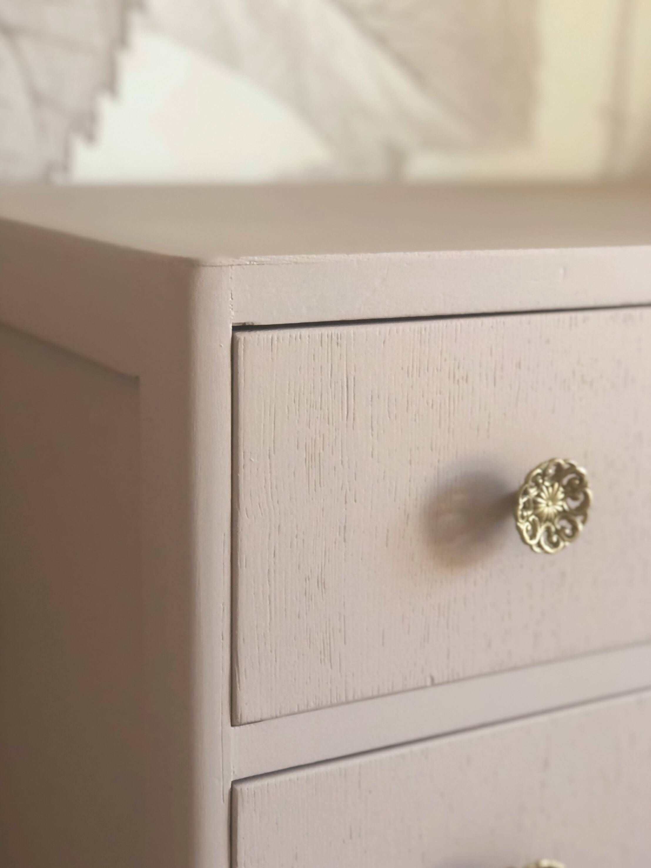 Vintage chest of drawers revisited in old powder pink