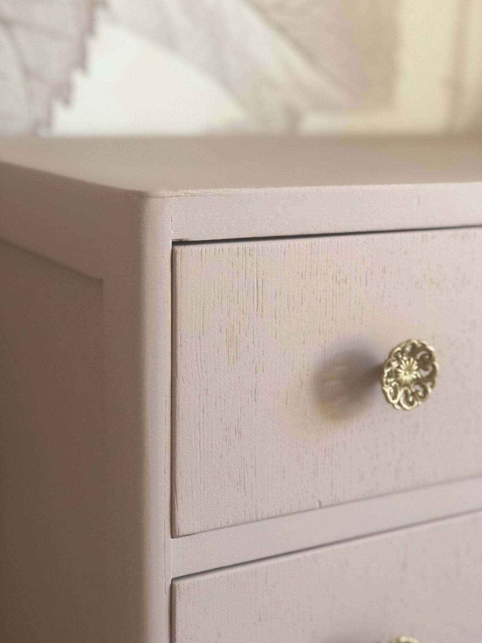 Vintage chest of drawers revisited in old powder pink