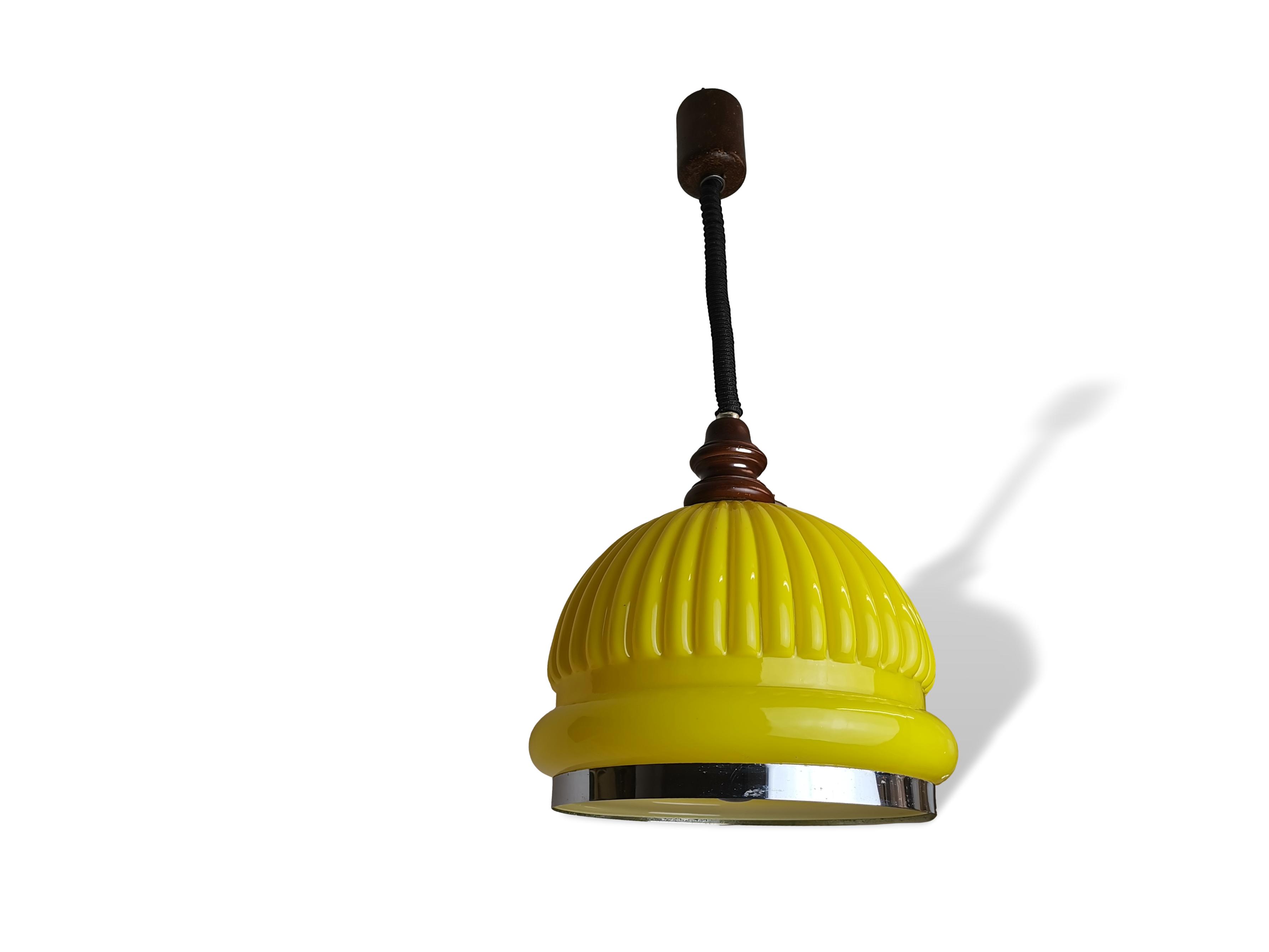 Yellow ribbed glass pull down hanging lamp 1970s