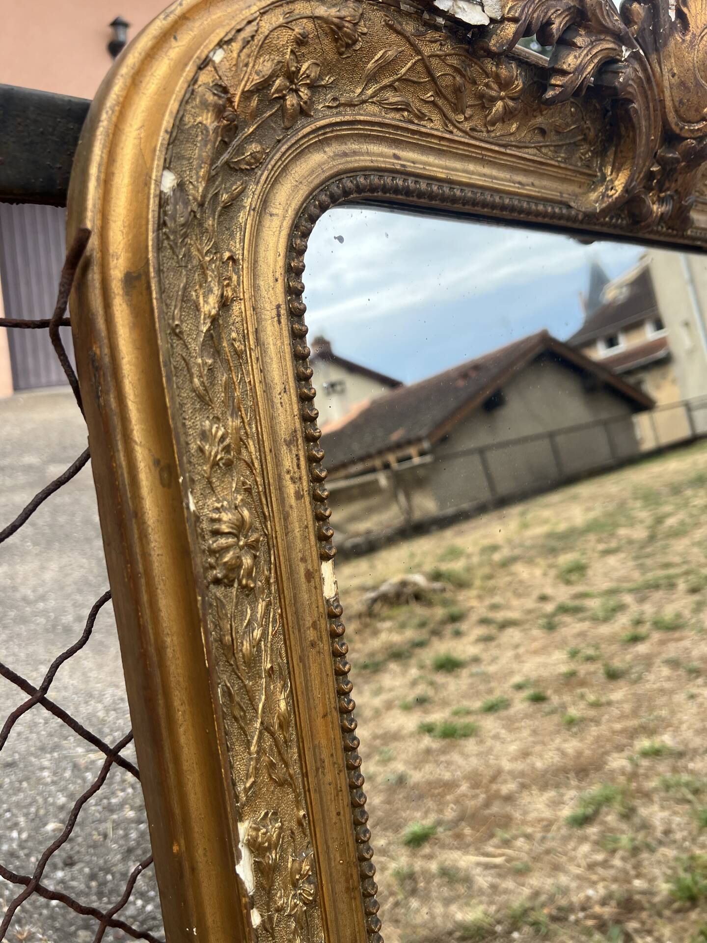 Louis-Philippe gold leaf mirror - sculpted pediment, mercury 117x76cm