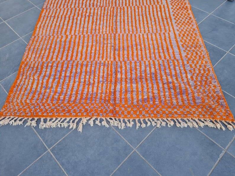 Handwoven Azilal rug size 200 x 300 cm