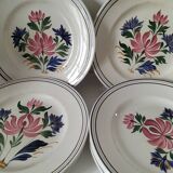 Set of 8 Saint Amand plates with stylized flower decoration 4122