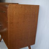 Dresser 50