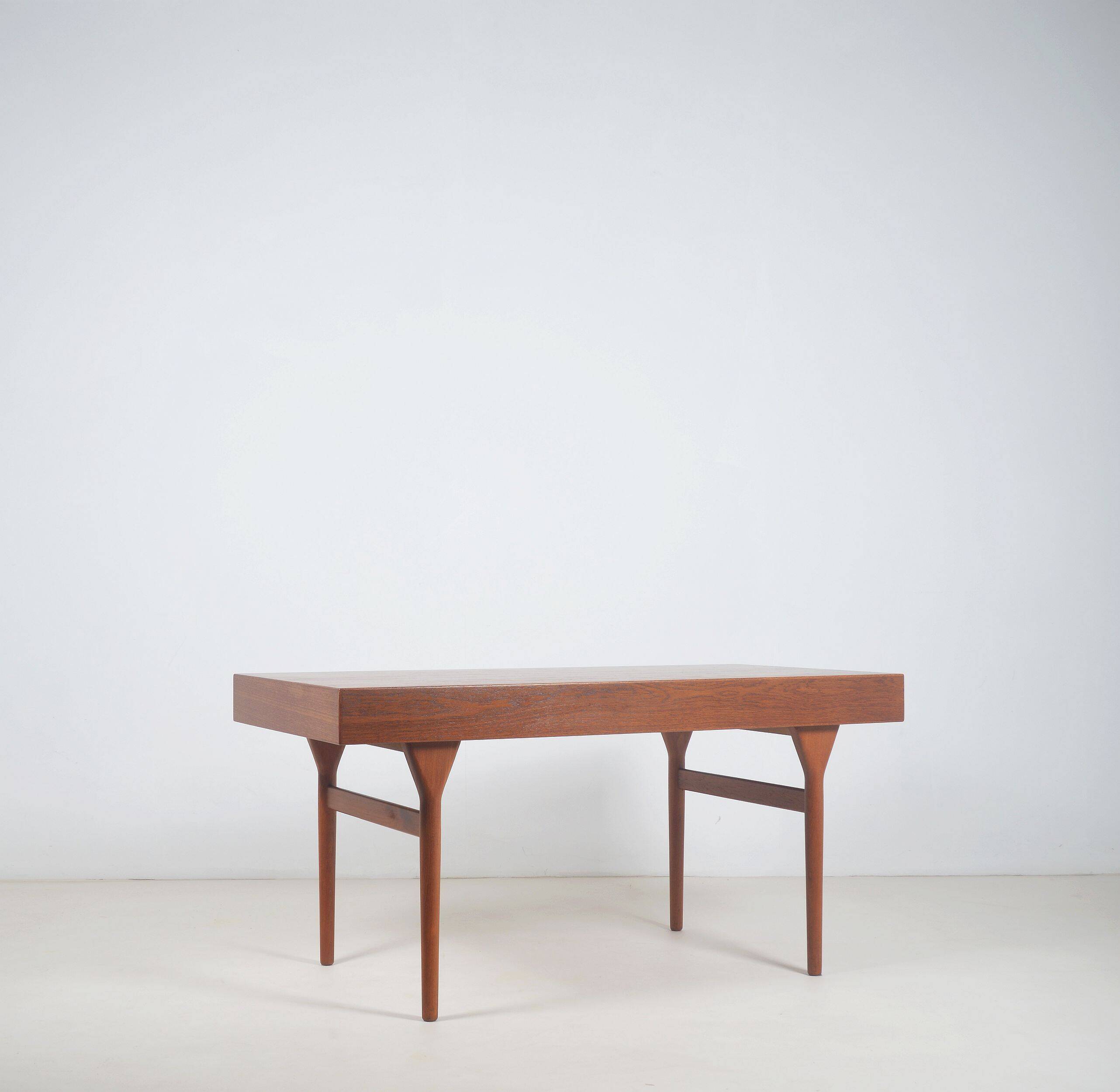 Bureau ND 93/3 par Nanna Ditzel pour Søren Willadsen, 1960