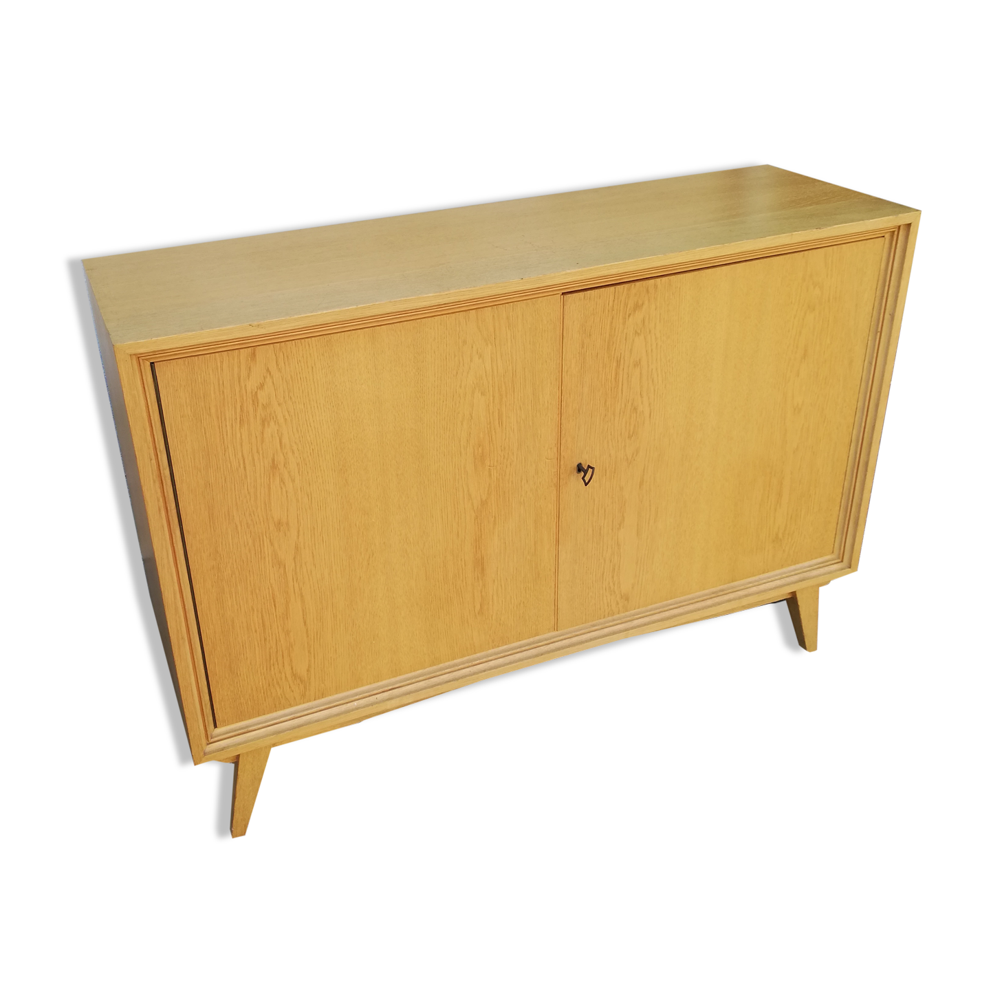 Vintage buffet 2 doors feet compass