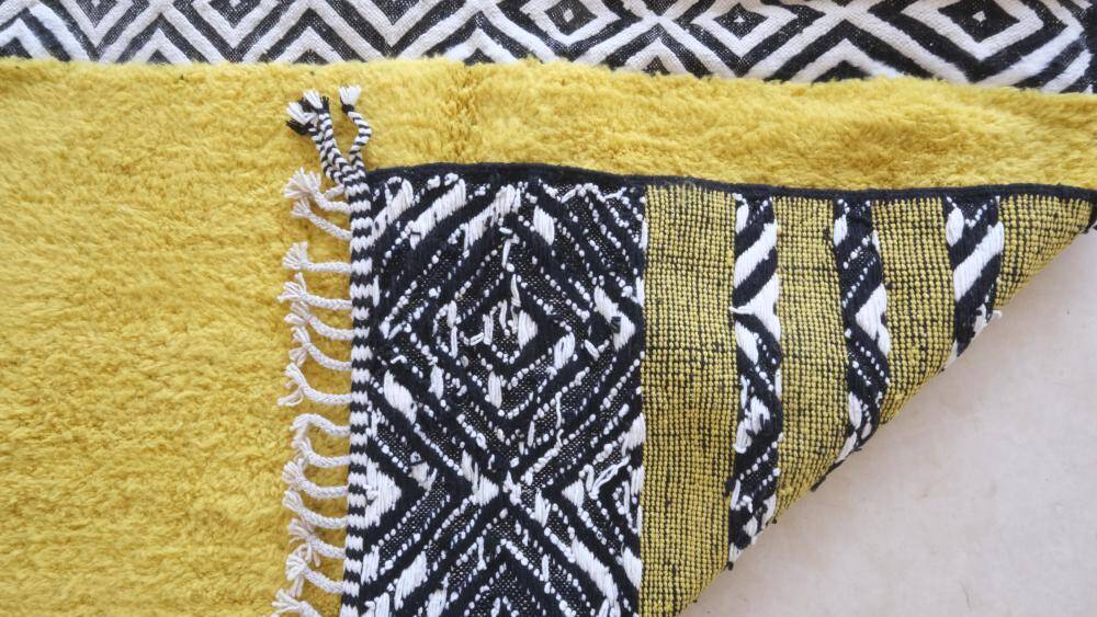 Berber Ethnic Rug - 296 x 196 cm