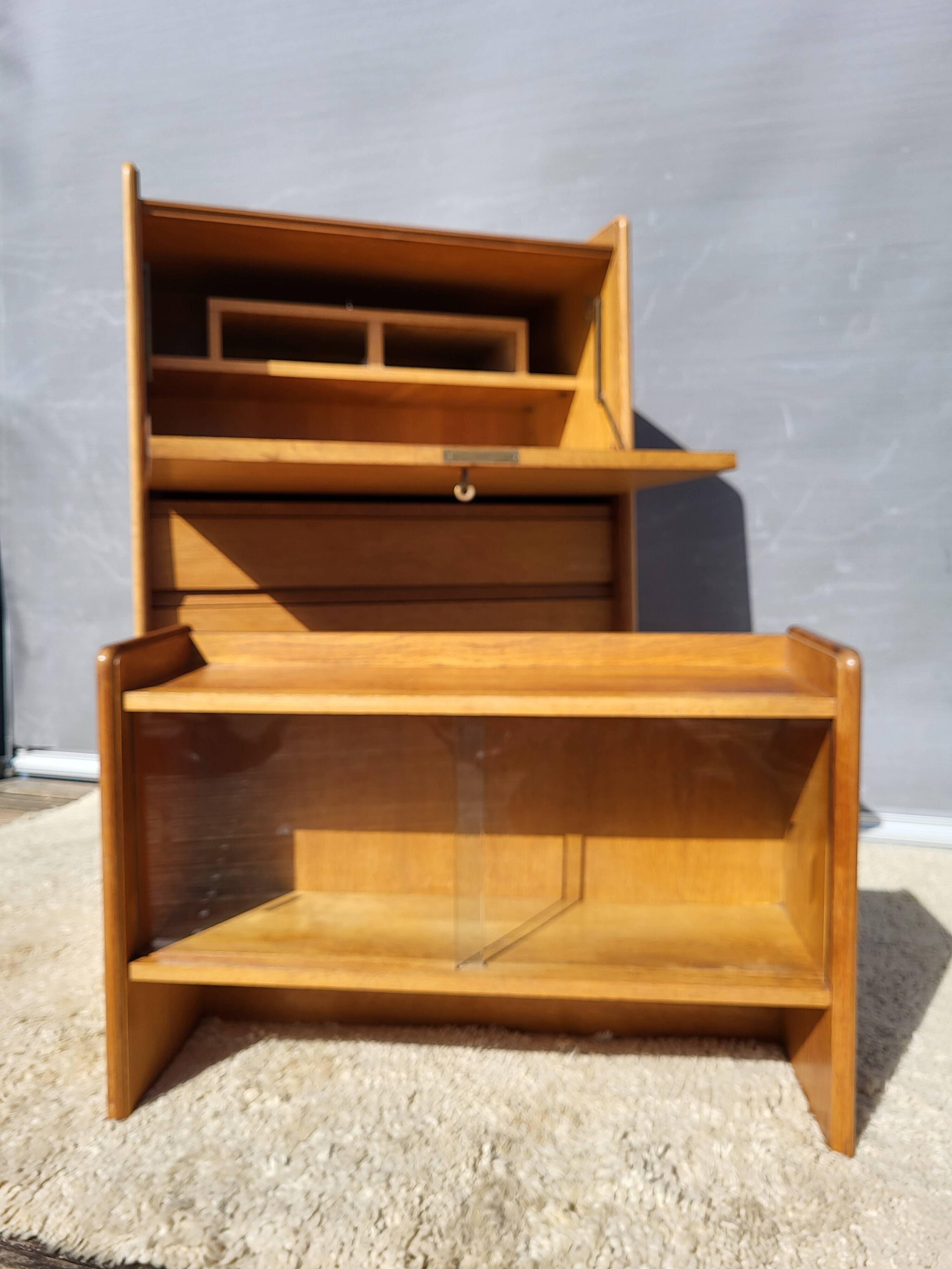 Meuble d'étudiant asymétrique Meyssignac Décorateur, 1950