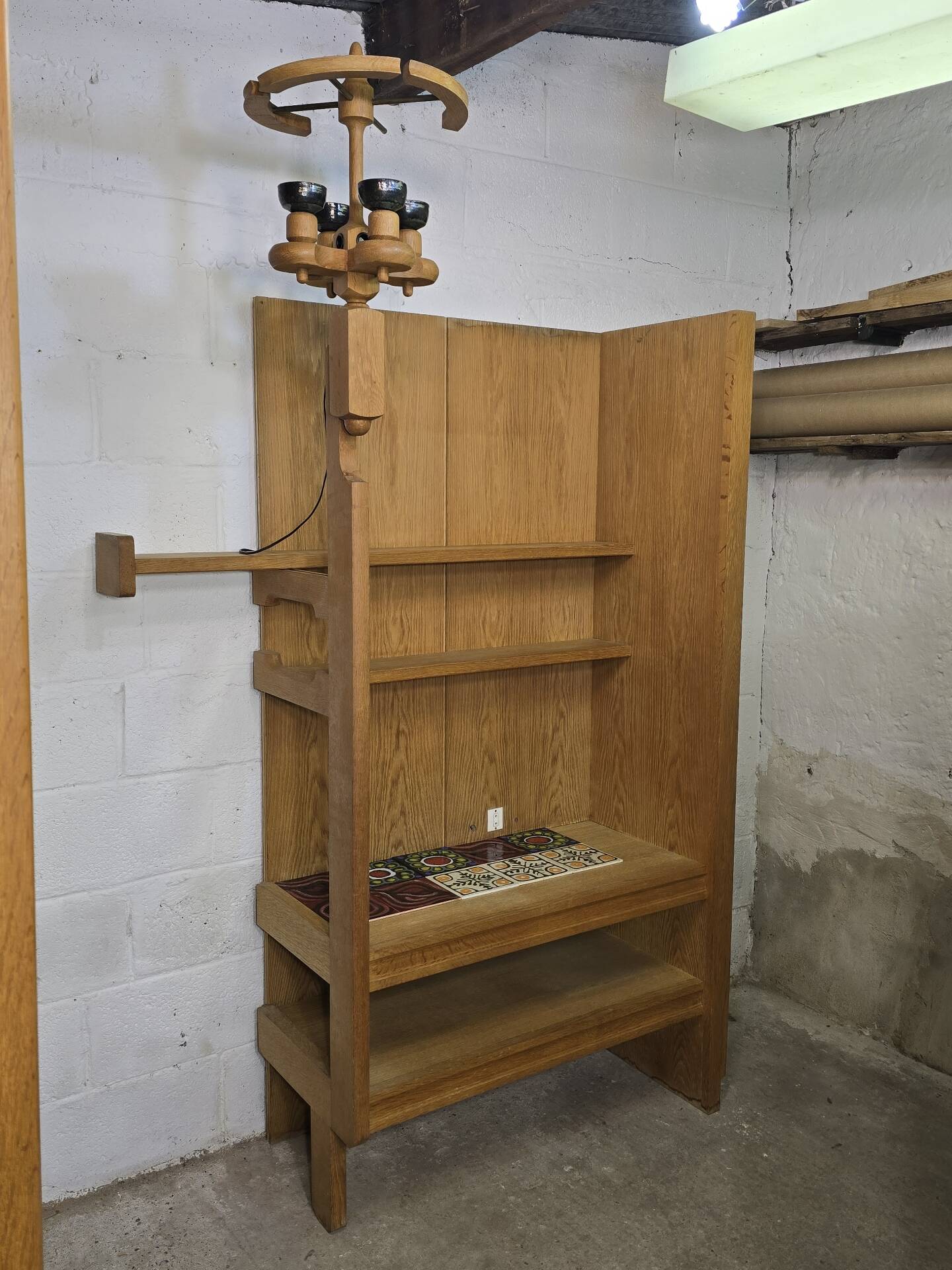 Guillerme and Chambron and Danikowski bookshelf 1960