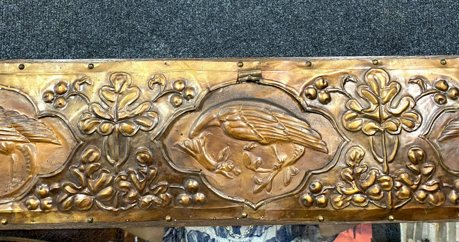Mirror era art Nouveau in natural wood and copper pushed back - 188x92cm