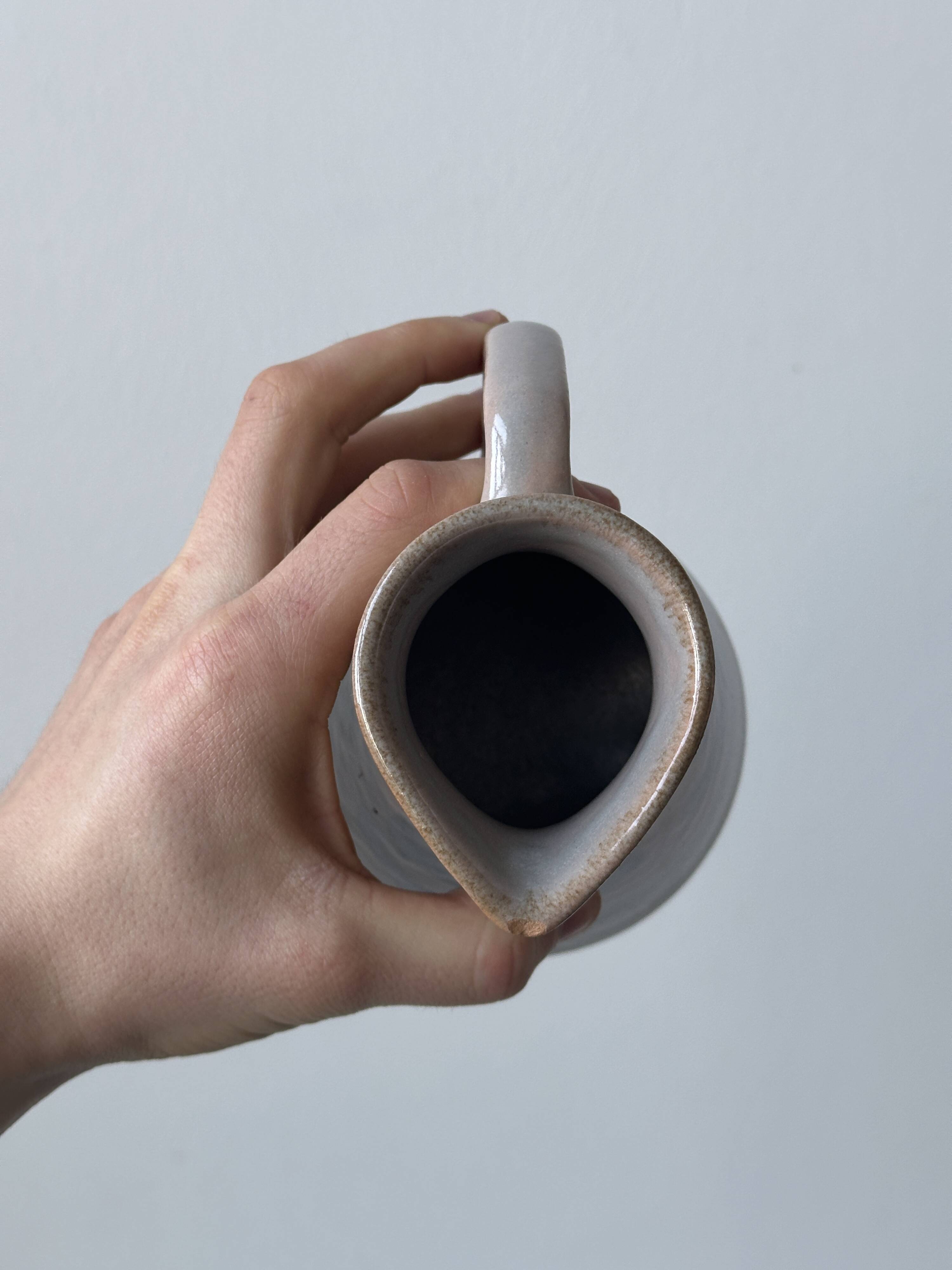 Old pitcher mbfa pornic palmyre