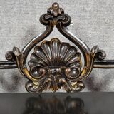 Curved "Boulle" display case from the Napoleon III period in blackened and gilded wood