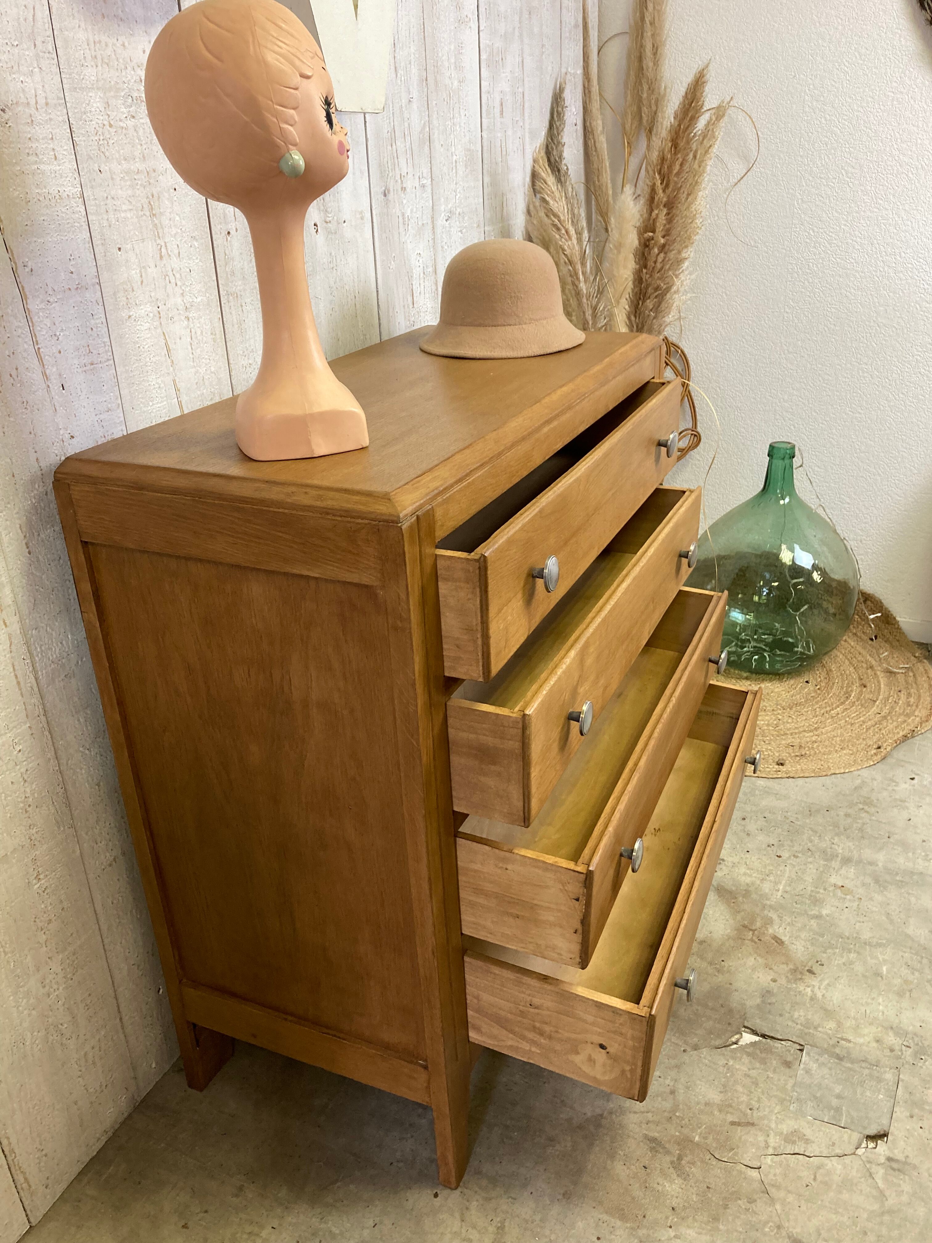 Commode vintage