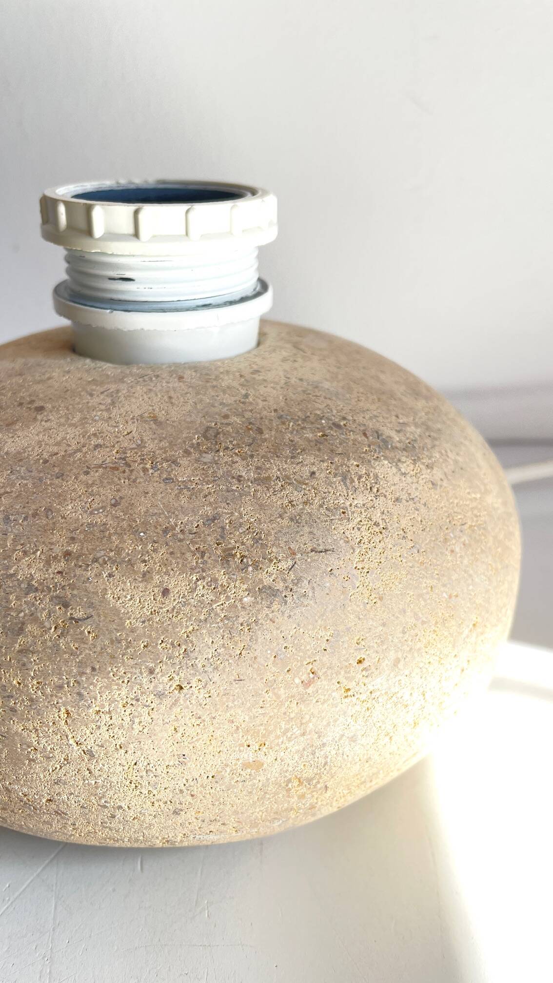 Vintage natural stone pebble lamp