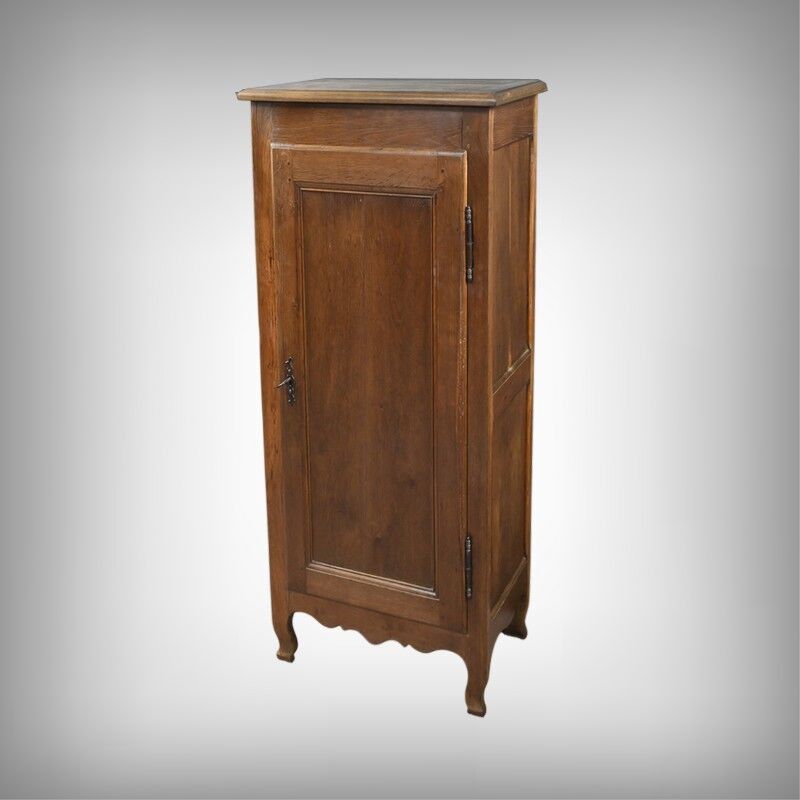 Regional standing man in solid oak – 2nd part of the 19th century