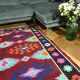 Tapis kilim brun et turquoise roumain avec des couleurs d'accent faites dans des maramures 140x190cm