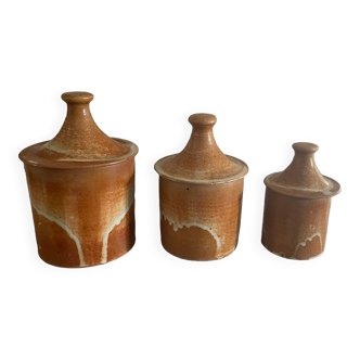 Suite of 3 stoneware pots