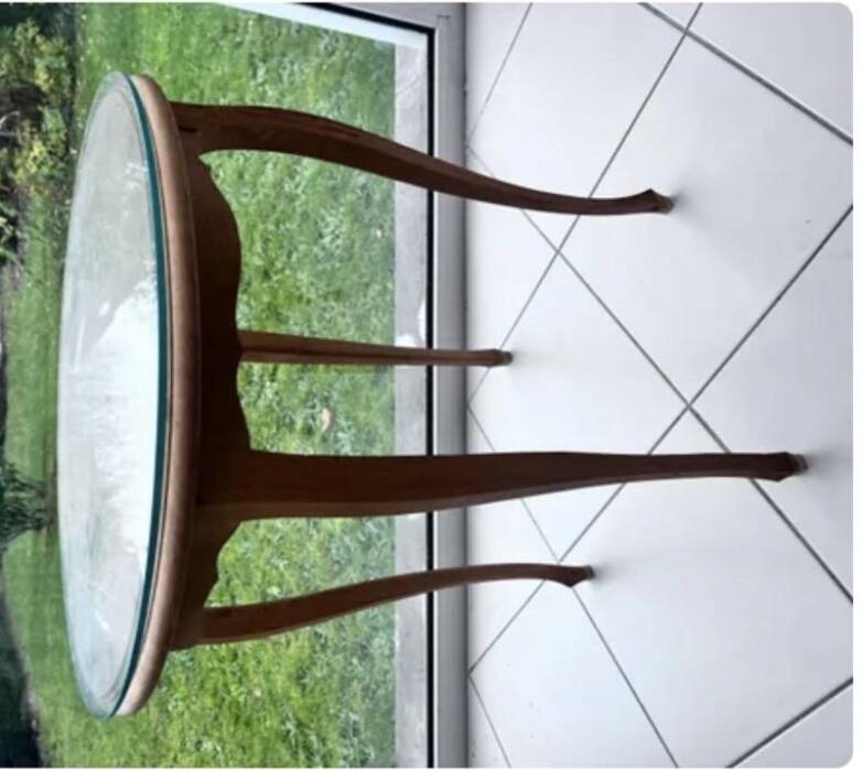 Vintage pedestal table