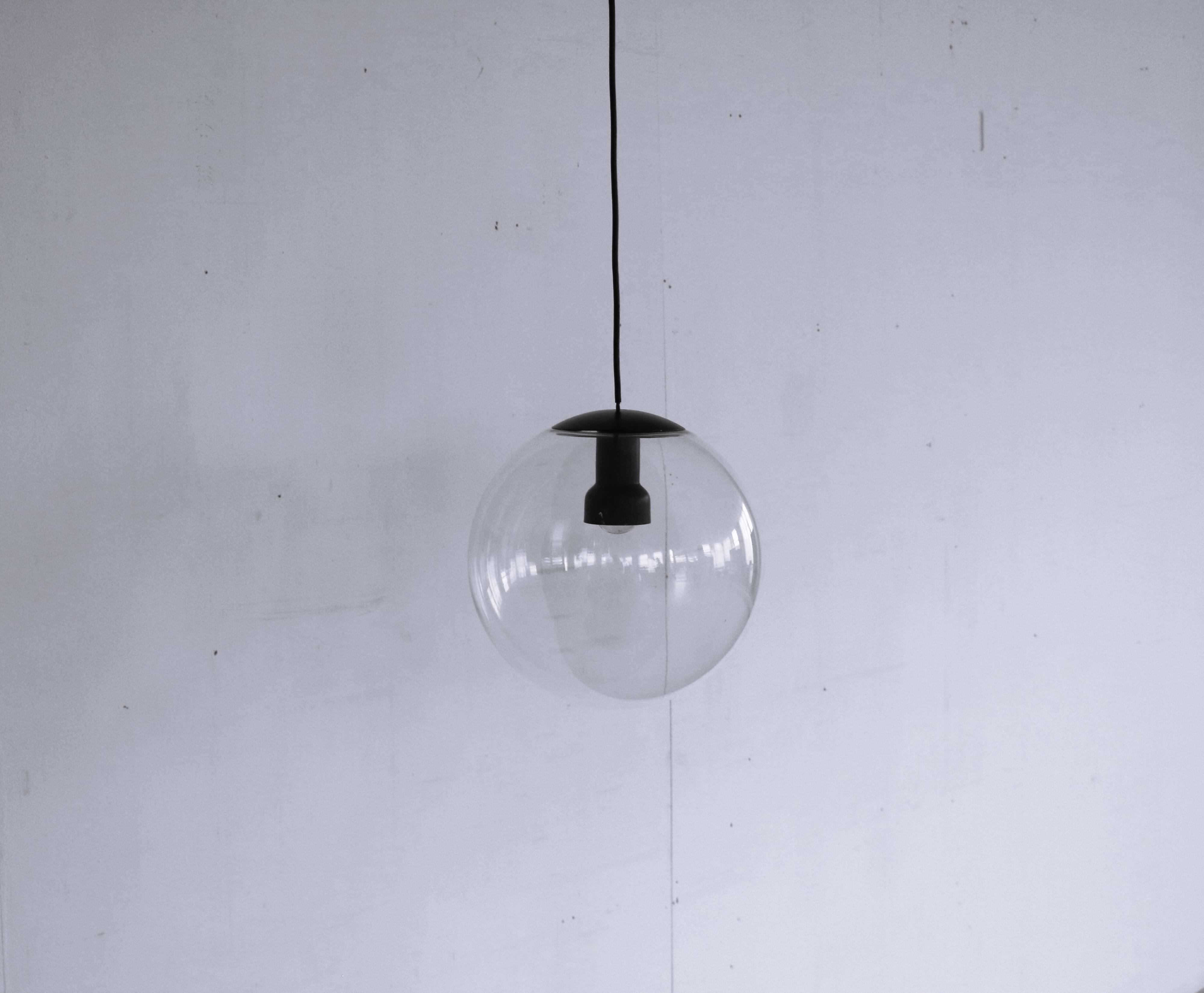 vintage hanging lamp | globe | Philips | 60's