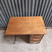 Bureau d'école vintage bois et métal