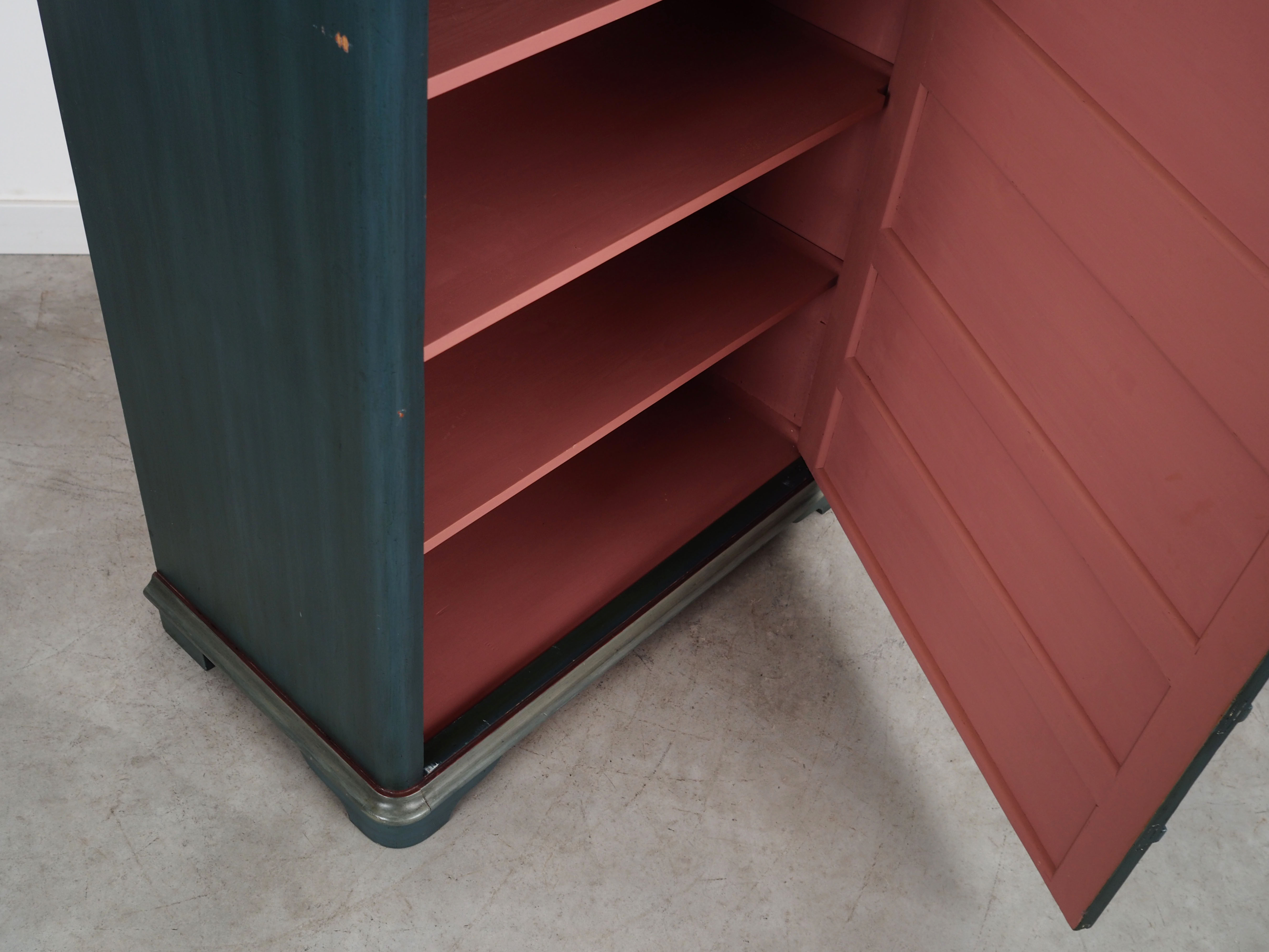 Pine laundry cabinet, Danish design, 1960s, production: Denmark