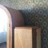 Ice-cream dressing closet with art deco dome