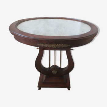Oval pedestal table