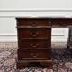 Bureau classique en cuir vert Partnerdesk