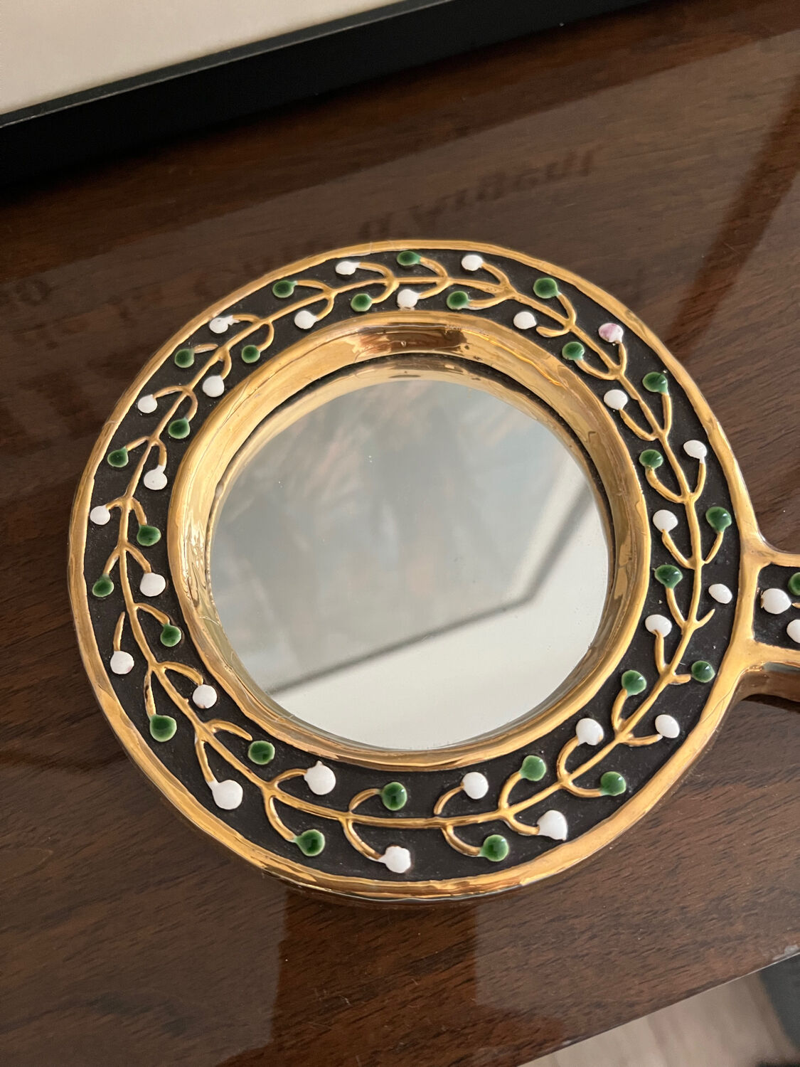 Mithé Espelt Mirror